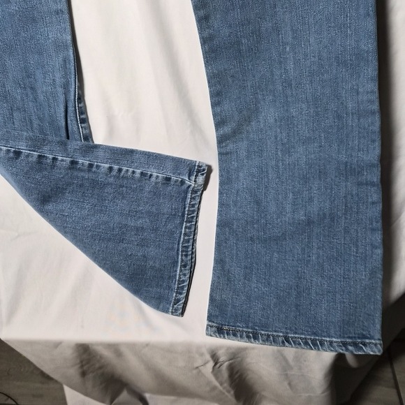 Vintage Levi's 515 Nouveau Bootcut Womens Dark Wash Jeans Size 12 Large - Picture 12 of 16